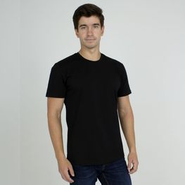 Черная однотонная футболка мужская 1