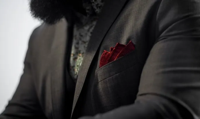 Основные правила ухода за мужским костюмом